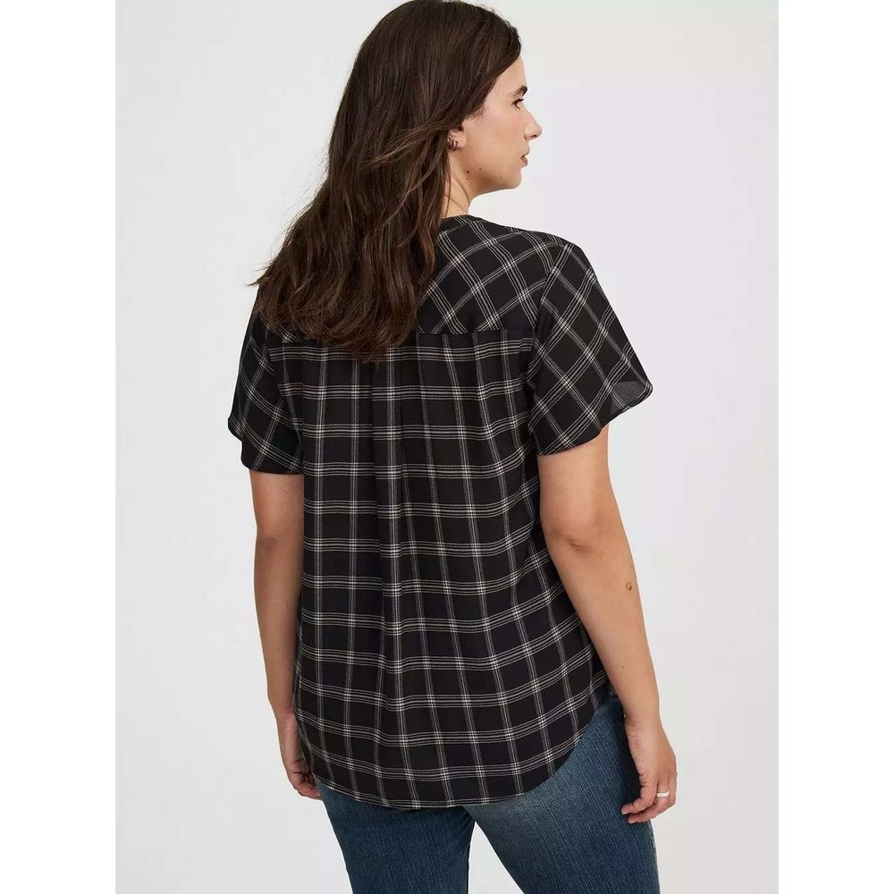 Torrid Harper Black White Plaid Georgette Flutter Sleeve Blouse Size 4 4X NWT - Picture 2 of 10
